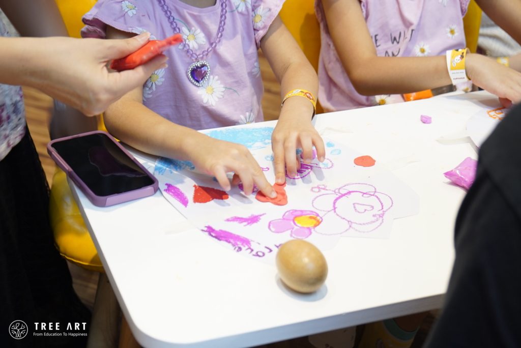 Benefits of Art Beyond the Classroom