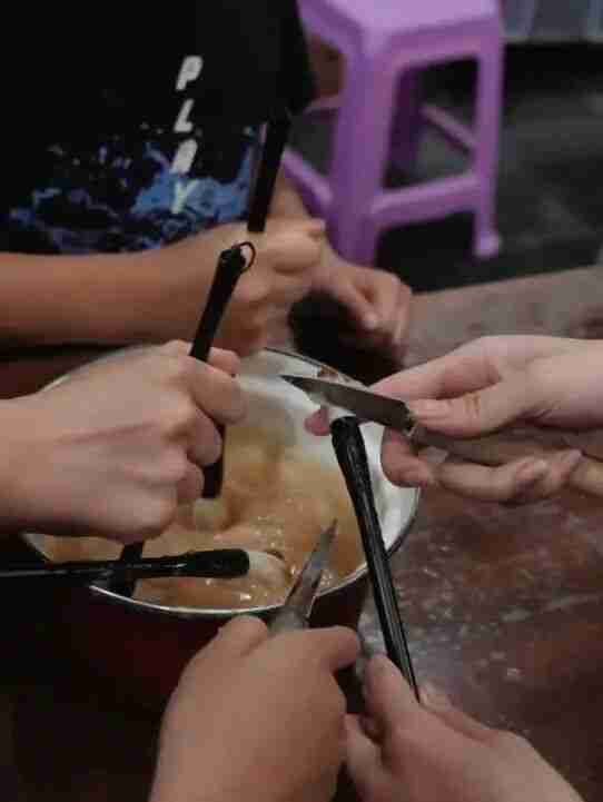 Traditional Hui writing brush workshop