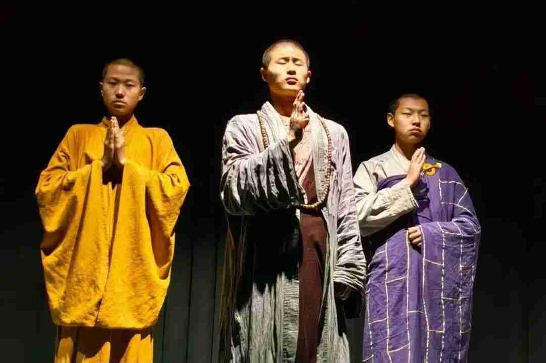Performers in the Encounter Dunhuang immersive theater show